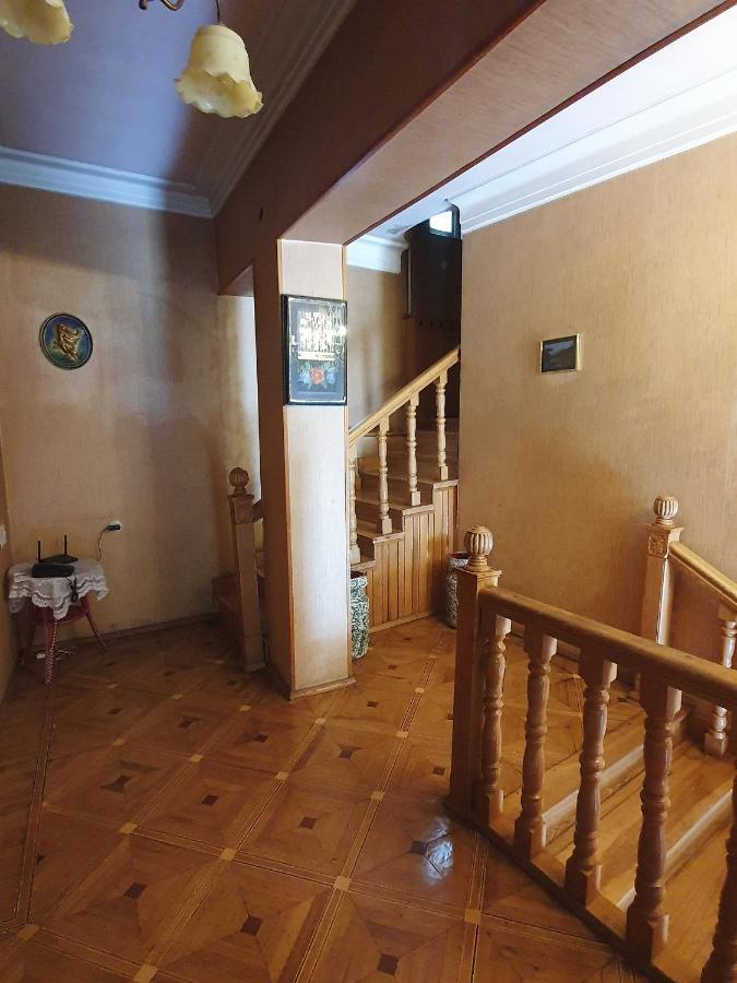 Guest House Raisa Dilijan Eksteriør billede
